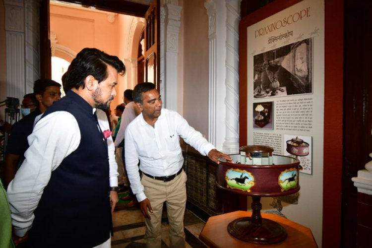 सिनेमा ने पूरी दुनिया में भारत की पहचान बनाई है: सूचना एवं प्रसारण मंत्री अनुराग ठाकुर