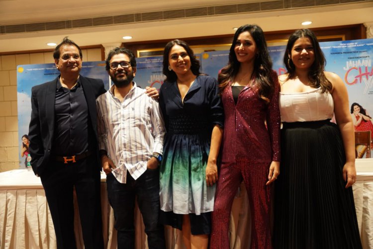 फिल्म ‘जहां चार यार’ का प्रमोशन करने दिल्ली पहुंची कलाकारों की टीम